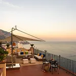 Casa Merce 4*