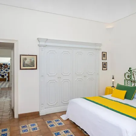Апарт-отель Casa Merce Позитано