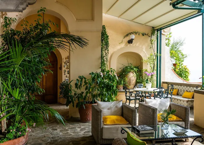 Aparthotel Casa Mercè Positano